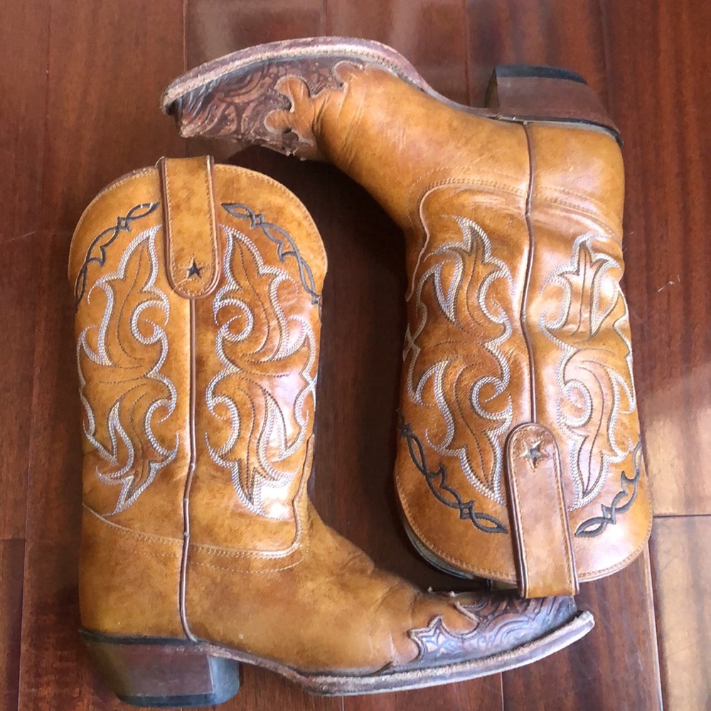 Tony Lama Boots